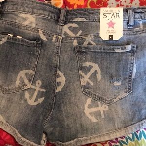 Vanilla Star Brand new Anchor shorts sz 9
